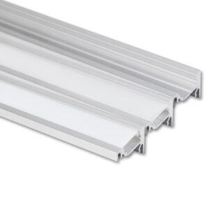 Rohový hliníkový profil McLED 19x15mm s čirým difuzorem 2m ML-761.094.02.2
